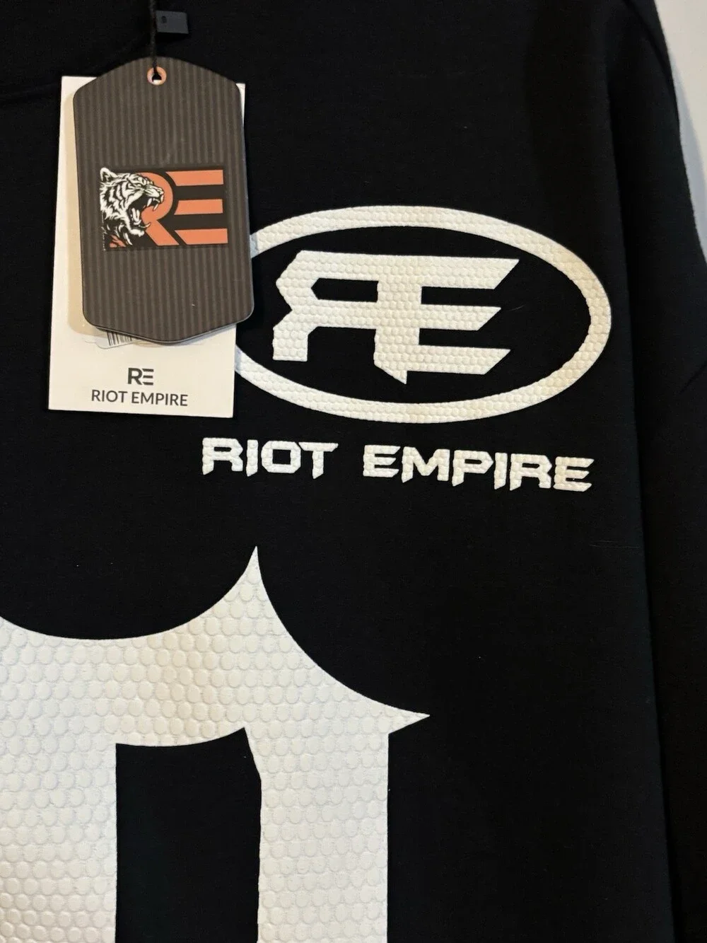 Riot Empire Men’s RE Legend 2XL Black/White 2pc T-Shirt & Shorts Set Pockets